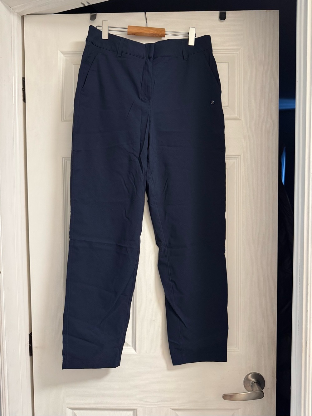 Lululemon Women’s Navy Straight-Leg Pants